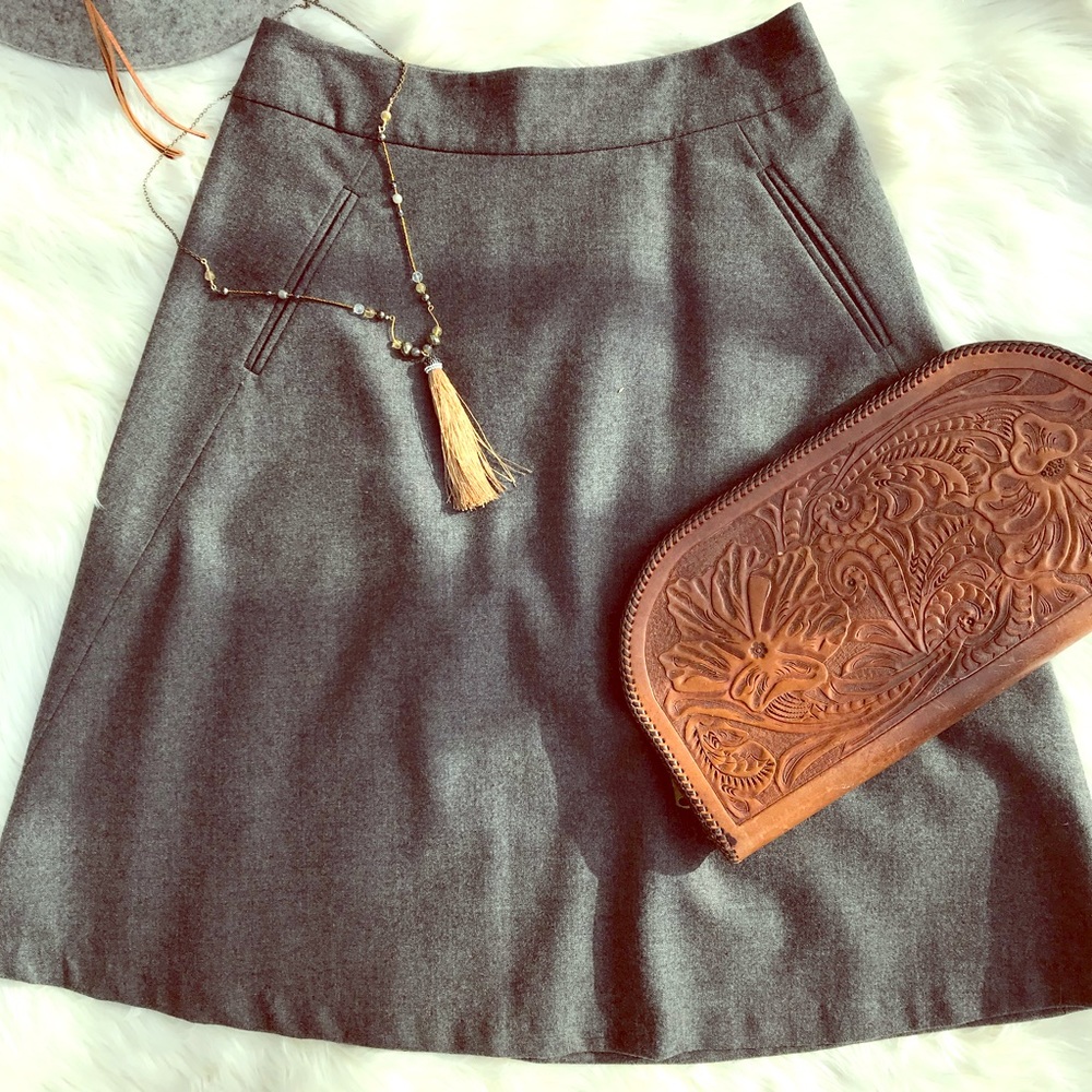 😻SALE😻Wool BananaRepublic Skirt